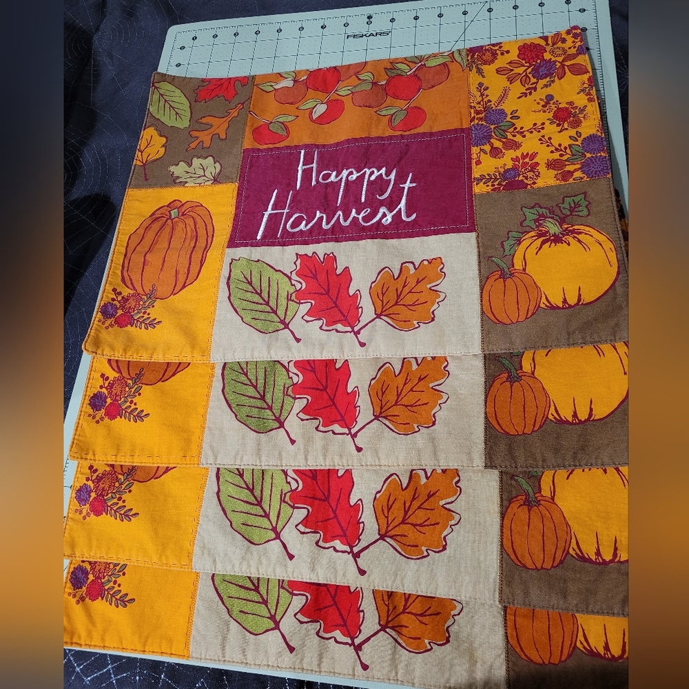 Happy Harvest Table Placemats x4